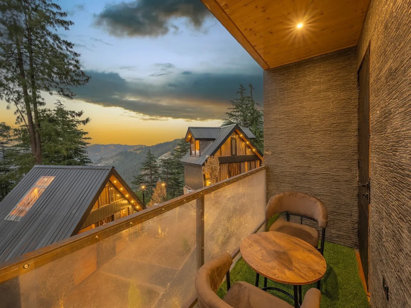 Family time by the firepit under the mountain sky